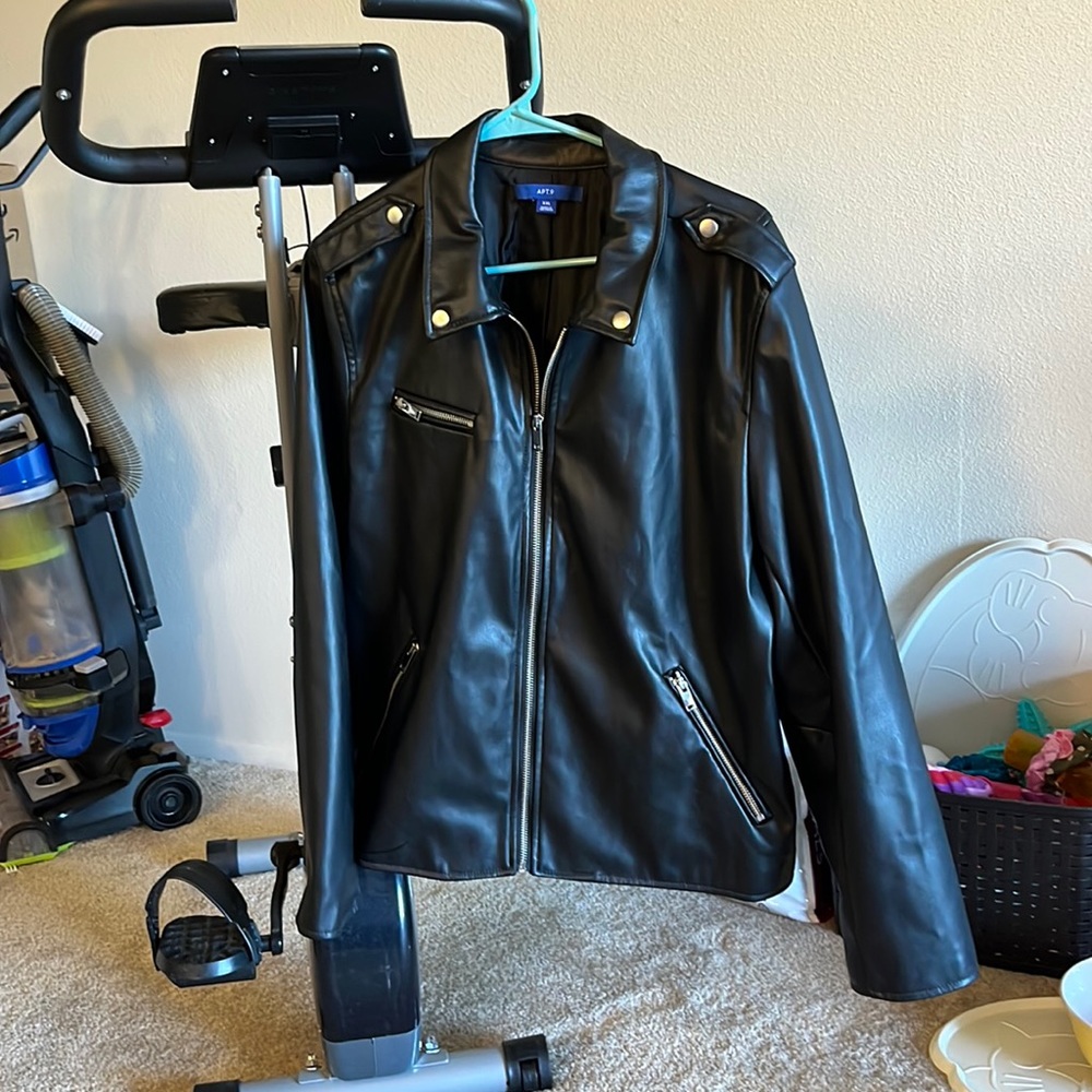 Leather jacket. Black. Apt. 9.